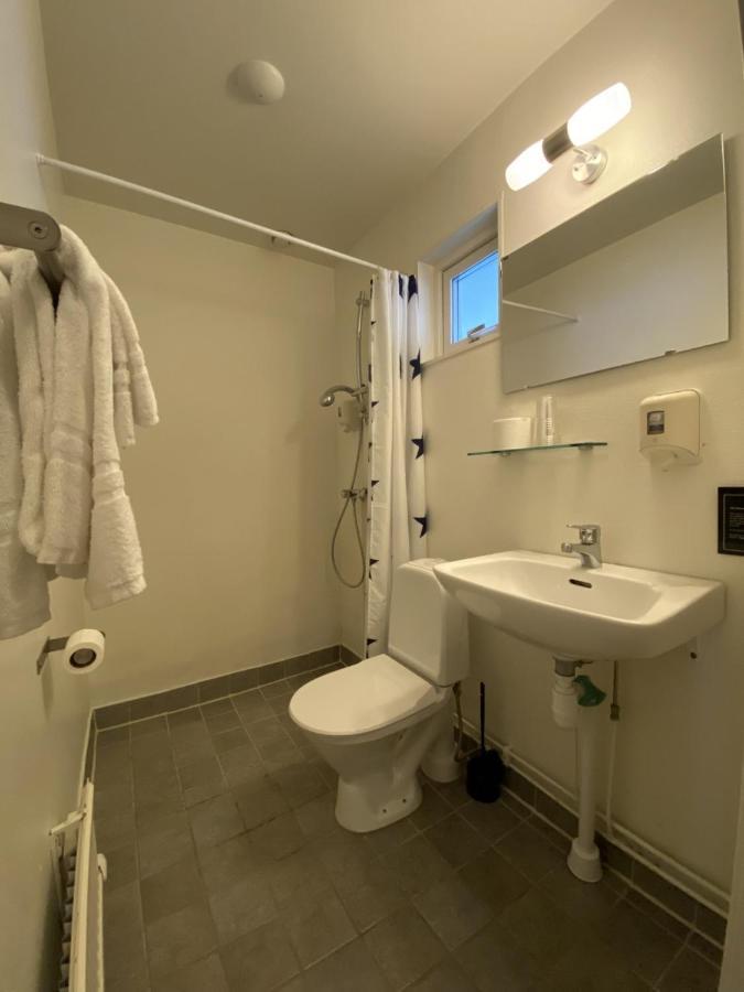 Nordby Hotell Lervik Bagian luar foto