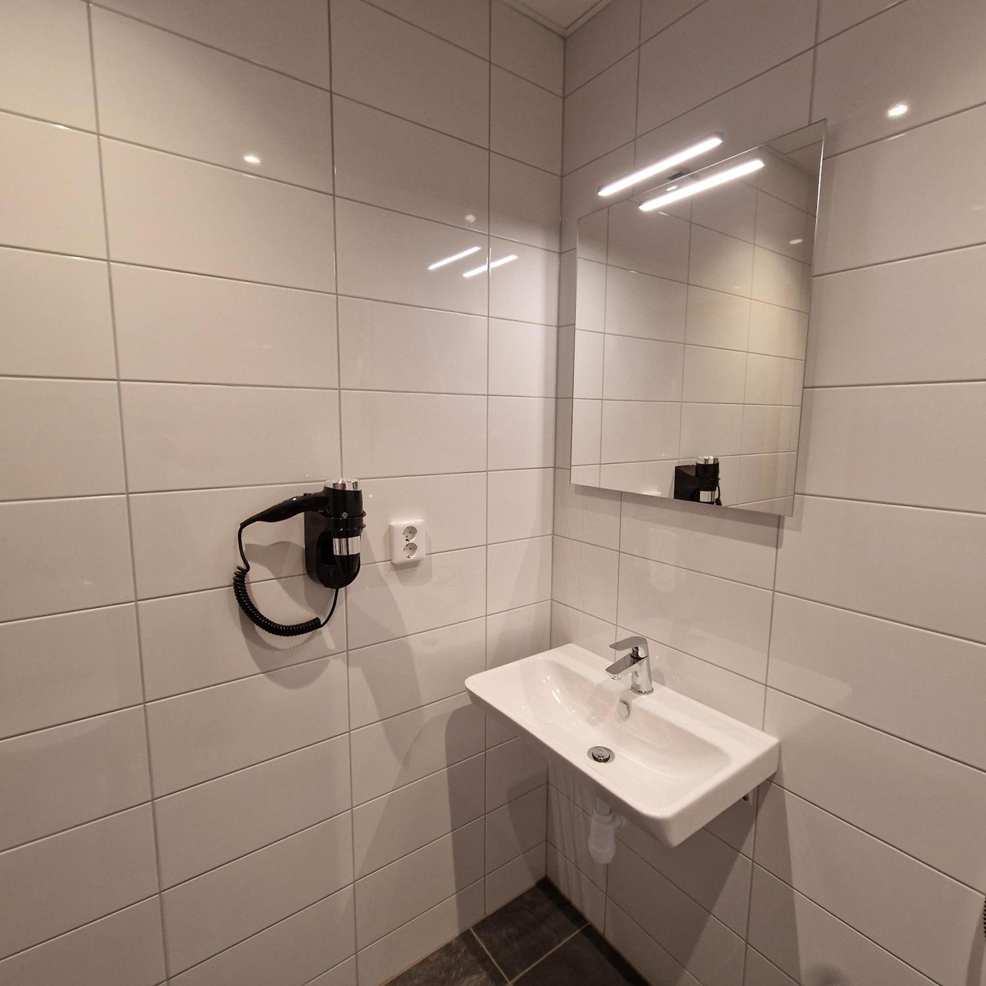 Nordby Hotell Lervik Bagian luar foto